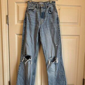 Zara High-waisted, wide-leg blue jeans with a distressed look